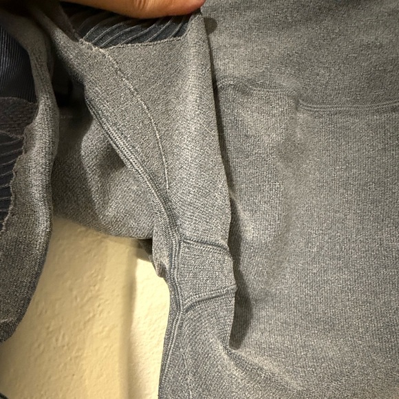 Alo Yoga High Waisted Moto Leggings Dark Storm Gray large - Picture 10 of 10